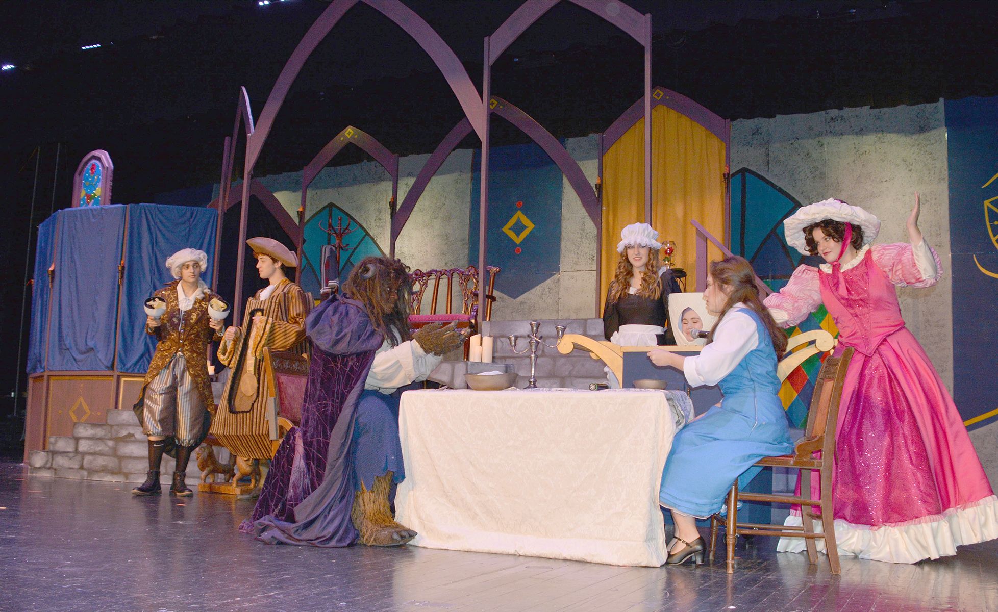 Stage 2 Brings Disney S Beauty And The Beast To Mccain Theater